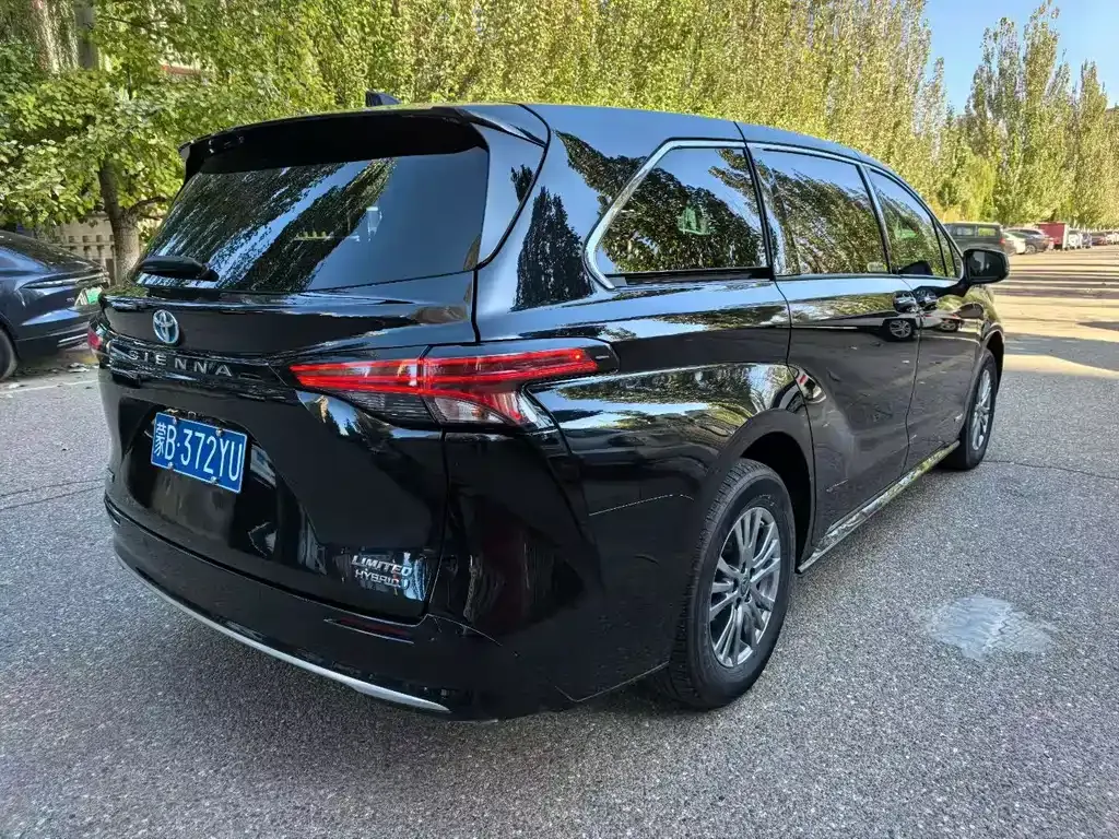 Toyota Sienna 2022 из CN, фото 9