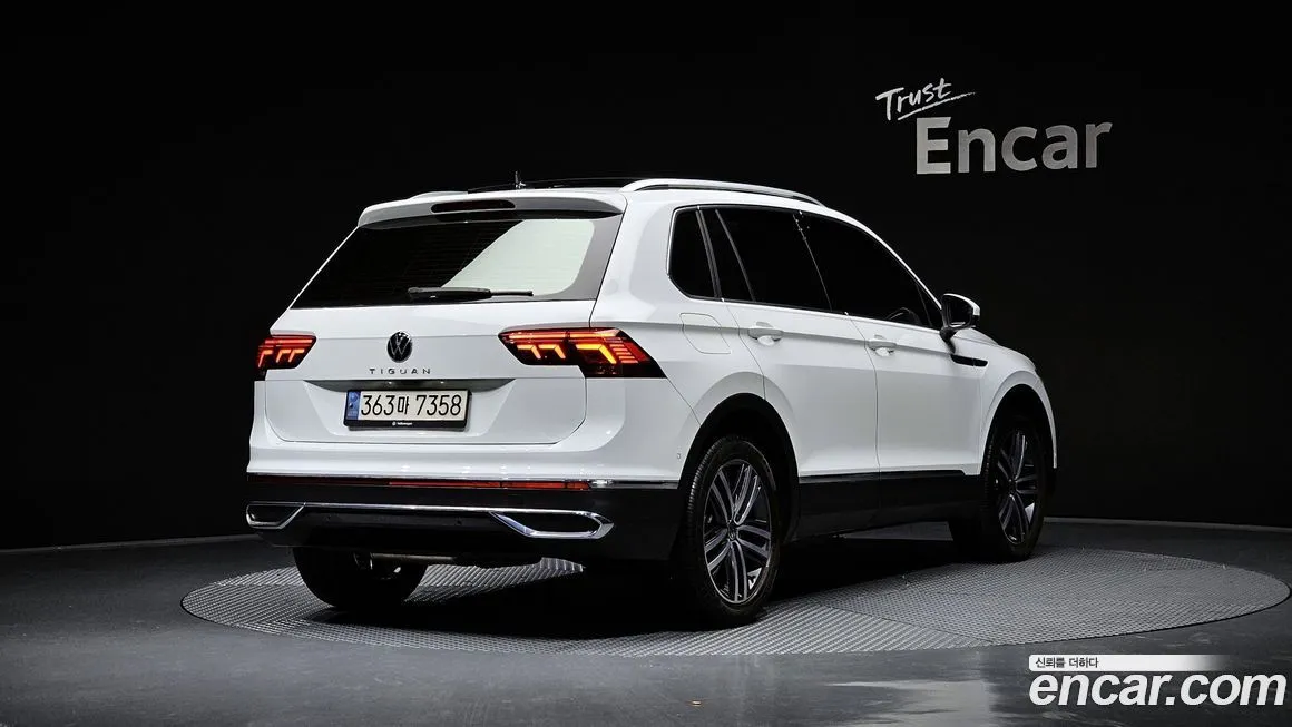 Volkswagen Tiguan — фото 2