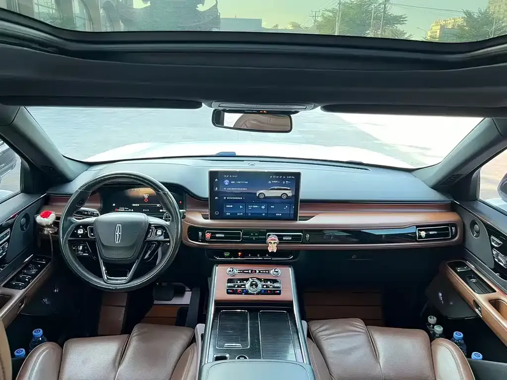 Lincoln Aviator 2021 из CN, фото 3