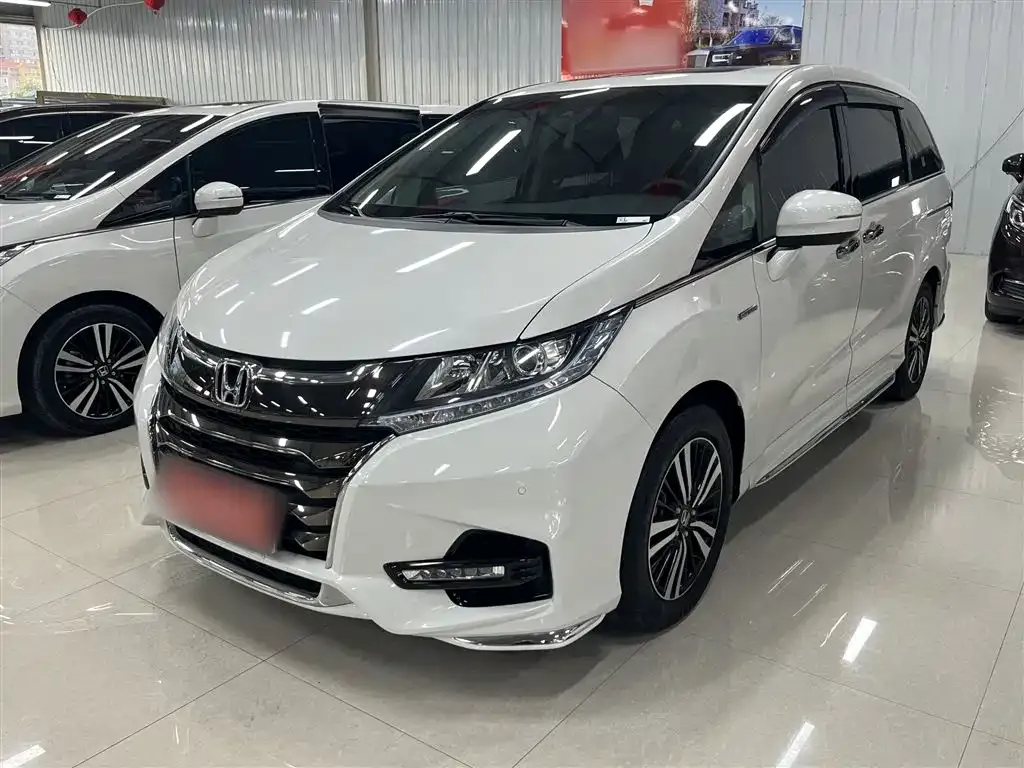 Honda Odyssey — фото 1