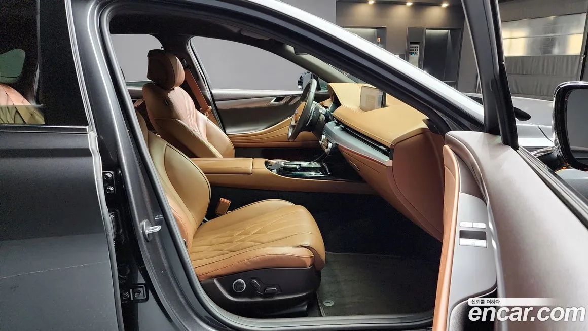 Genesis G80 — фото 10