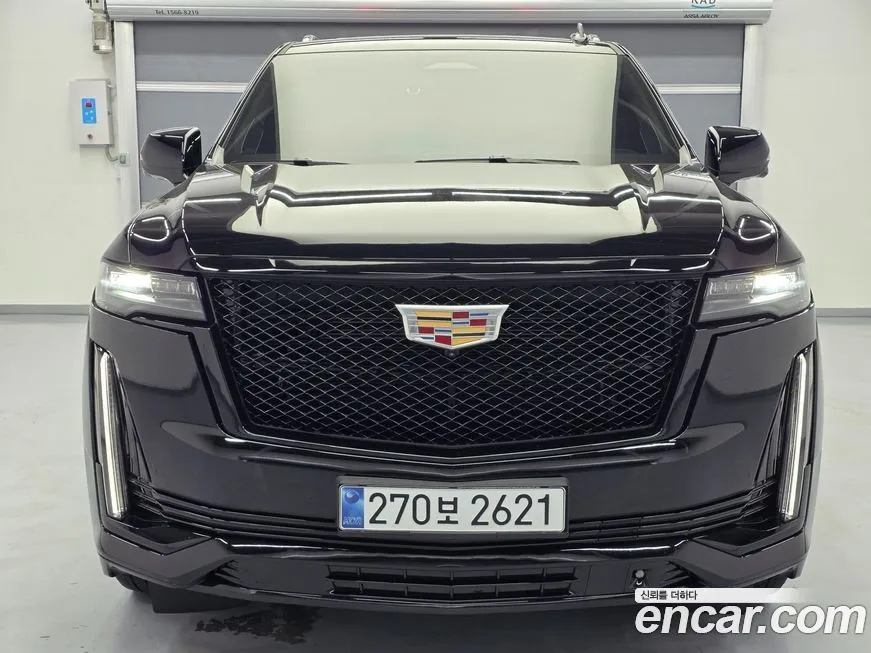 Cadillac Escalade 2023 из KR, фото 2