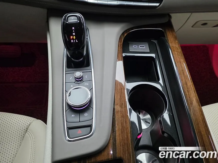 Cadillac Escalade 2023 из KR, фото 9