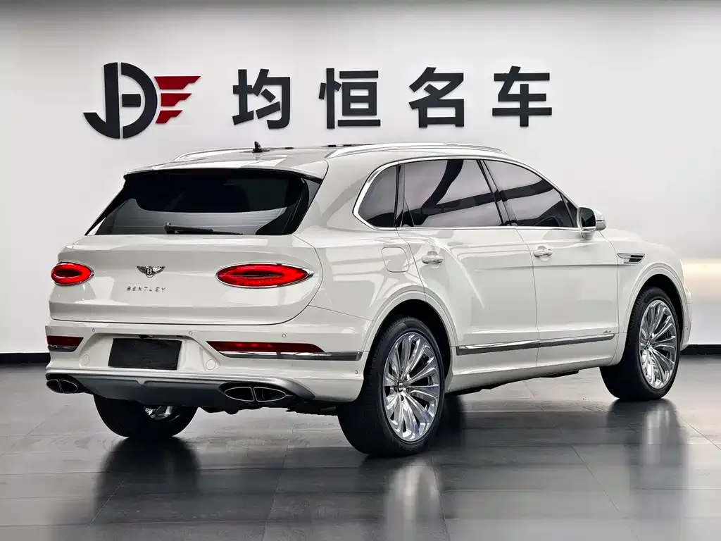 Bentley Bentayga — фото 3