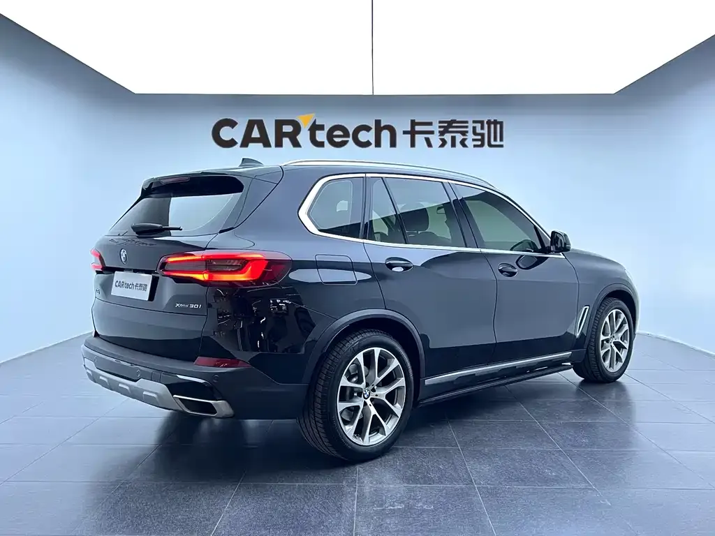 BMW X5 (Import) — фото 5