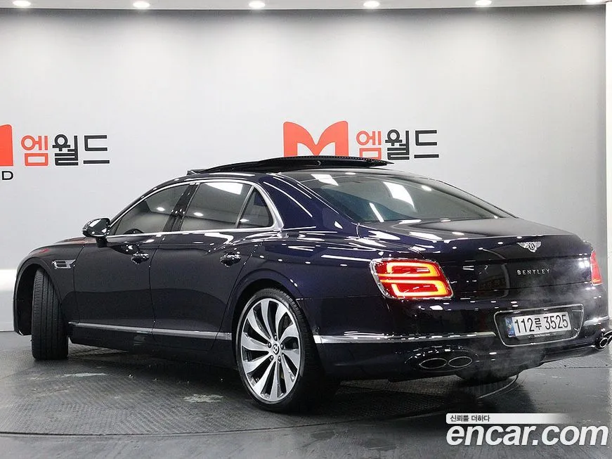 Bentley Flying Spur 2022 из KR, фото 4
