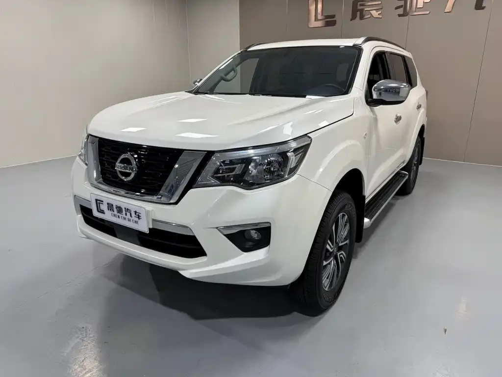 Nissan Terra — фото 1