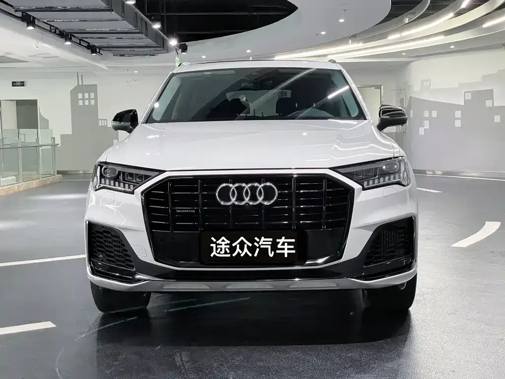 Audi Q7 — фото 2