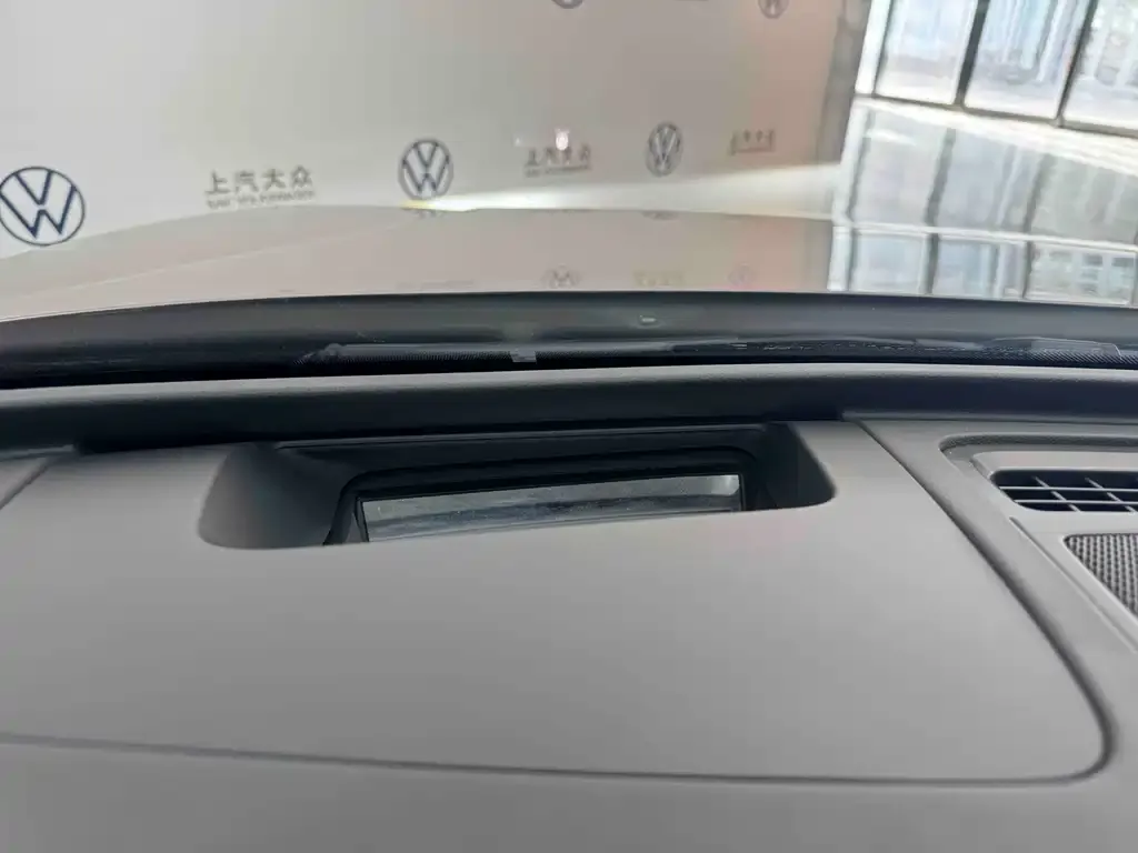 Volkswagen Passat — фото 6