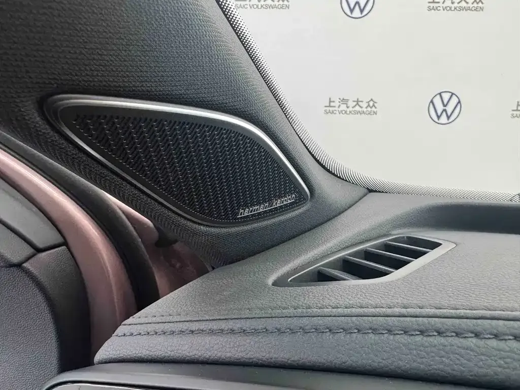 Volkswagen Passat — фото 8