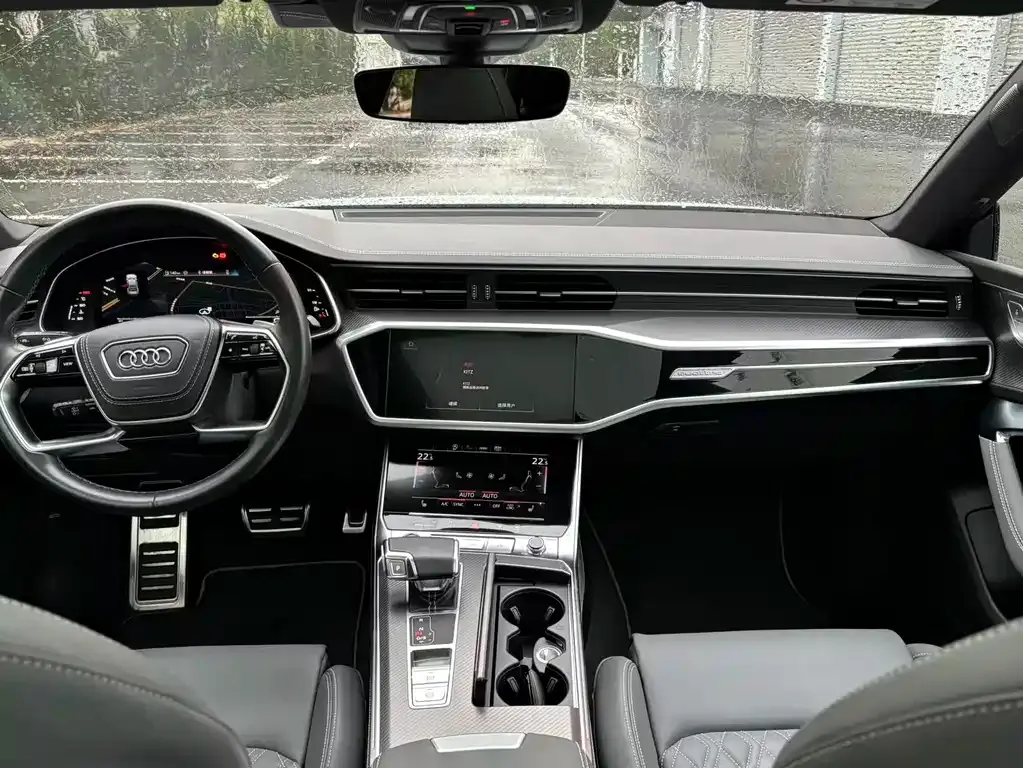 Audi A7L 2024 из CN, фото 10