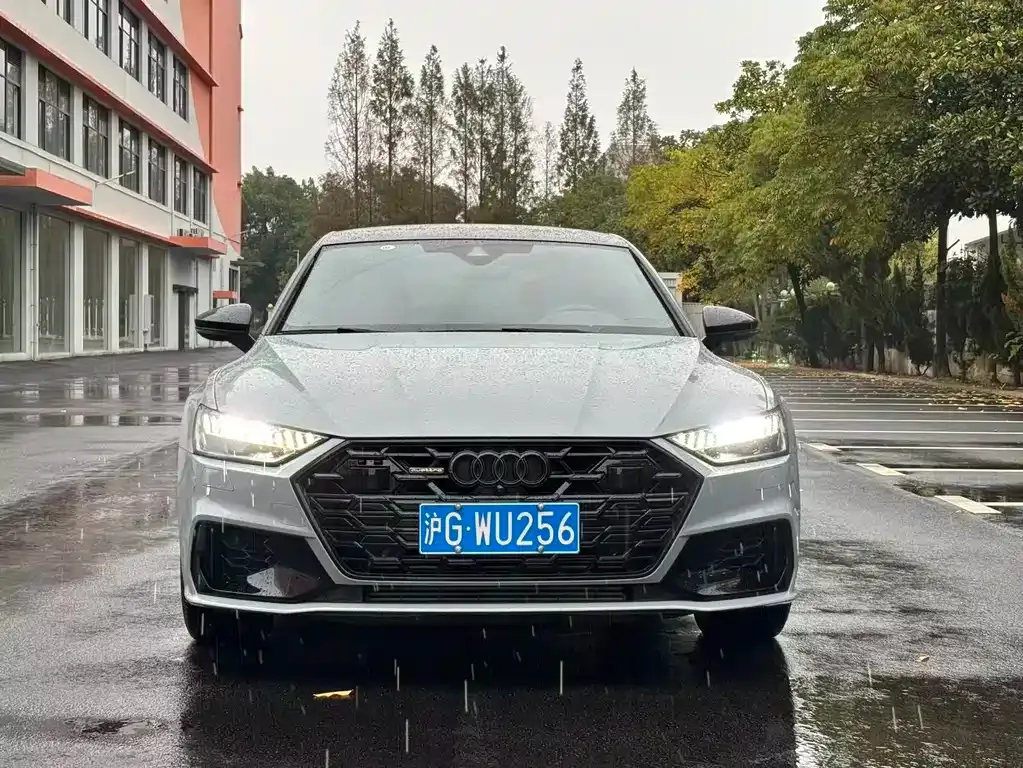 Audi A7L 2024 из CN, фото 2