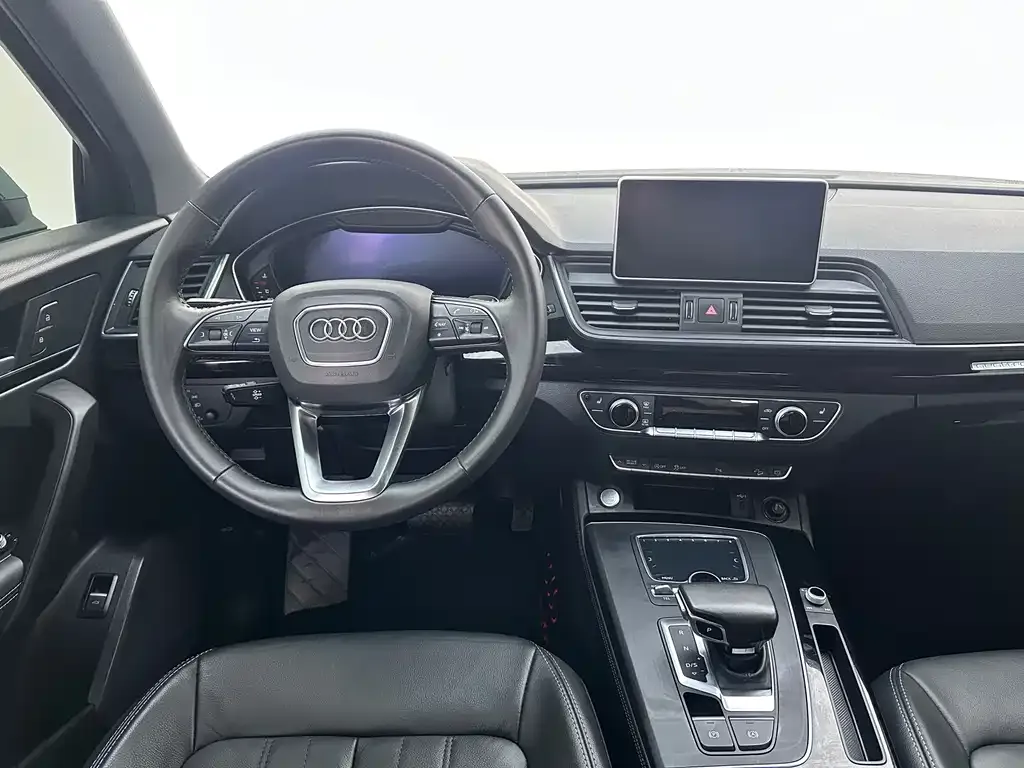Audi Q5L 2021 из CN, фото 10