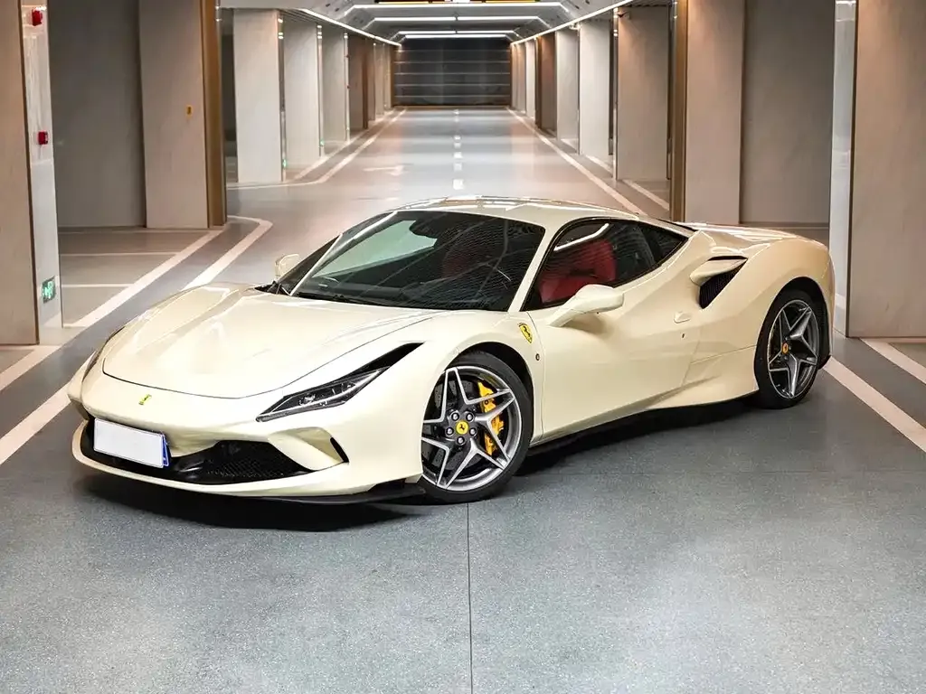Ferrari F8