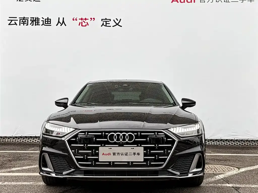 Audi A7L — фото 2