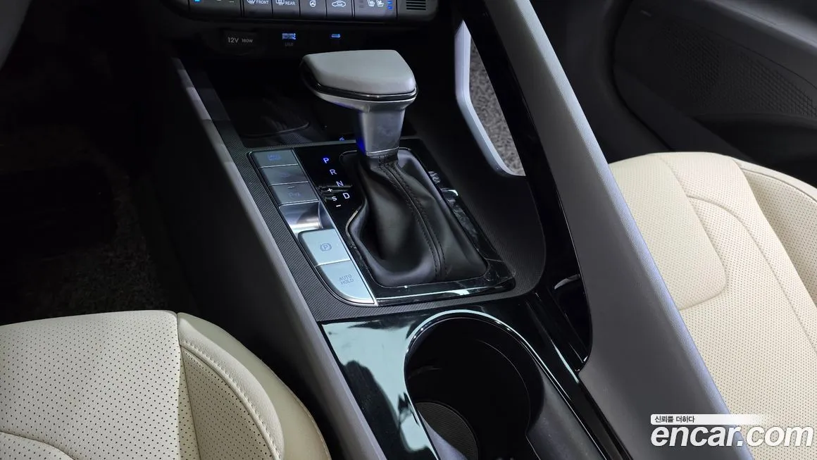Hyundai AVANTE — фото 9