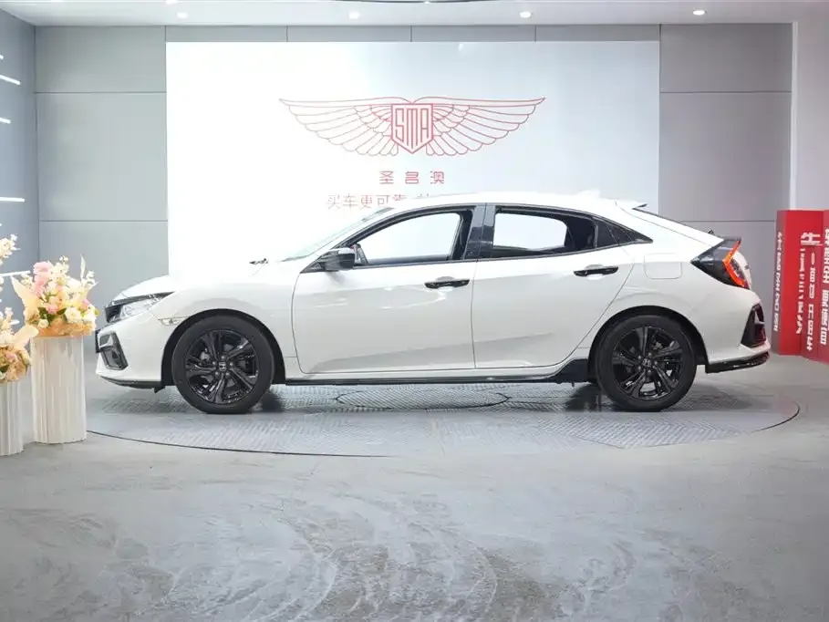 Honda Civic 2022 из CN, фото 2
