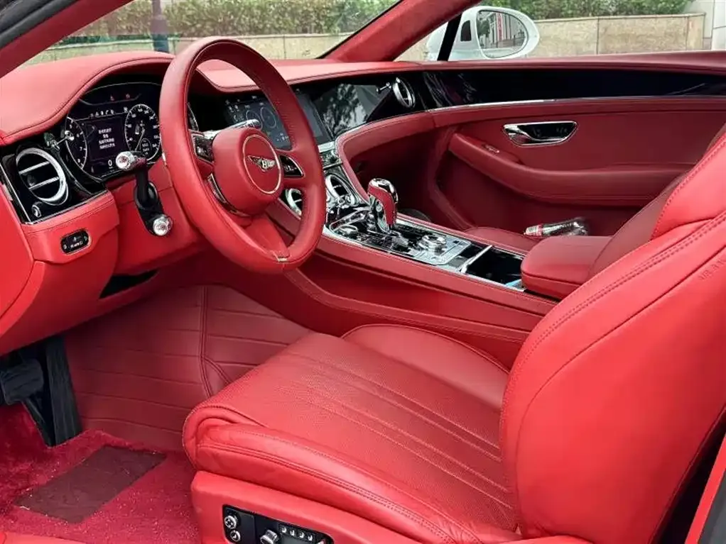 Bentley Continental 2021 из CN, фото 5