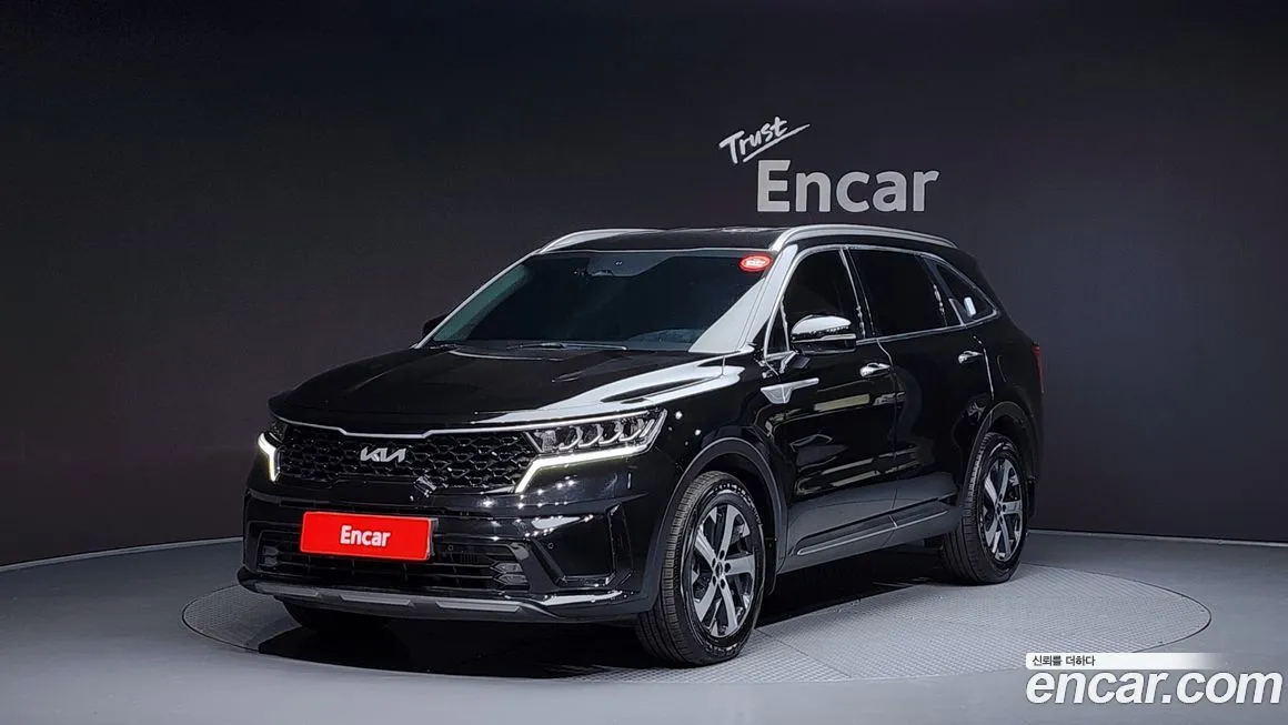 Kia Sorento — фото 1