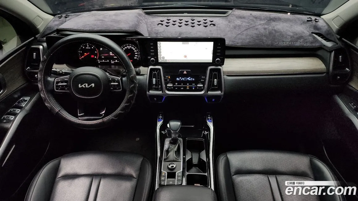 Kia Sorento — фото 7