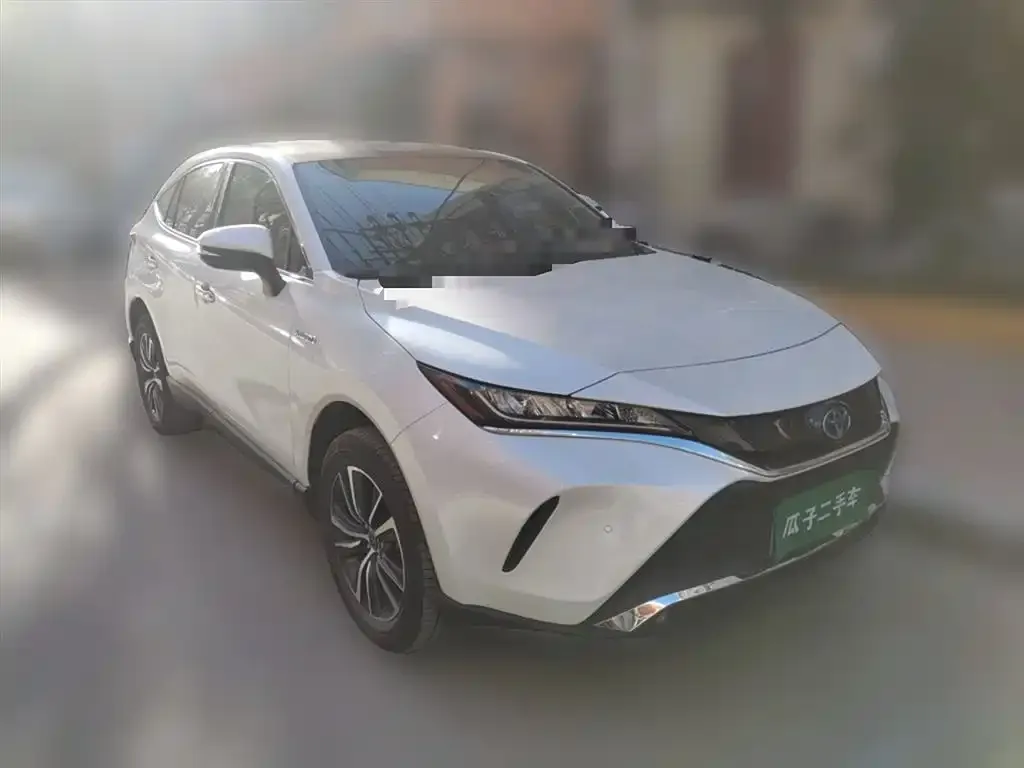 Toyota Harrier — фото 4