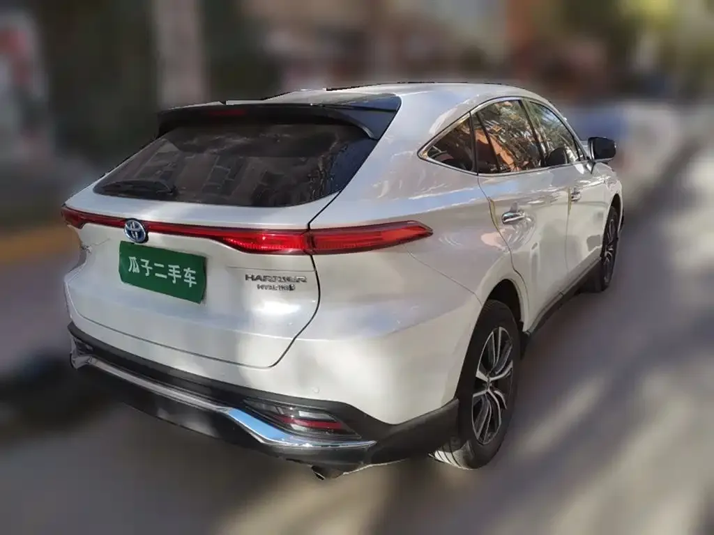 Toyota Harrier — фото 7