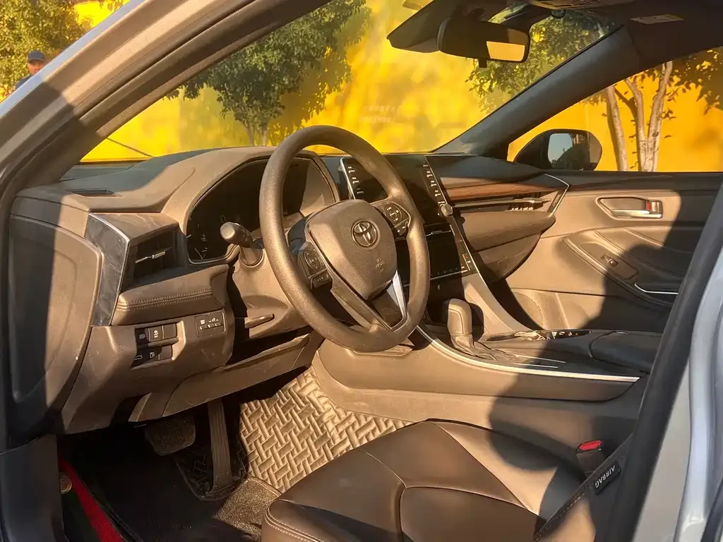 Toyota Avalon 2022 из CN, фото 7