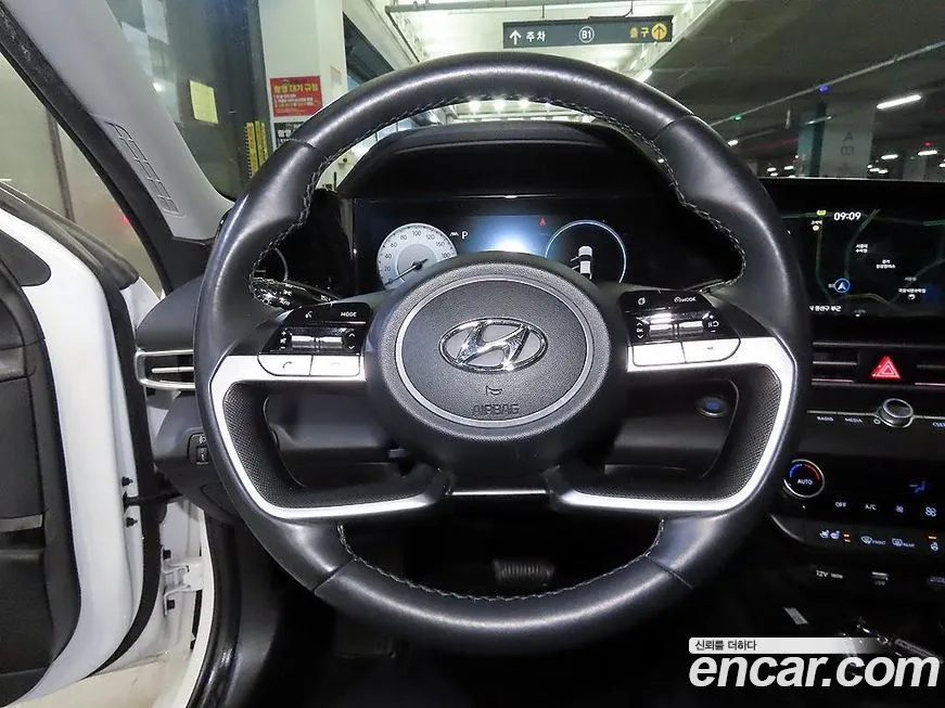 Hyundai AVANTE — фото 8