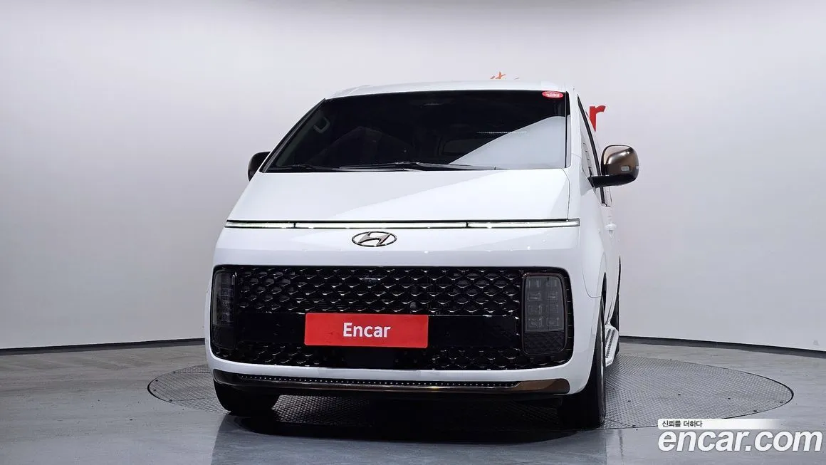 Hyundai Staria 2024 из KR, фото 3
