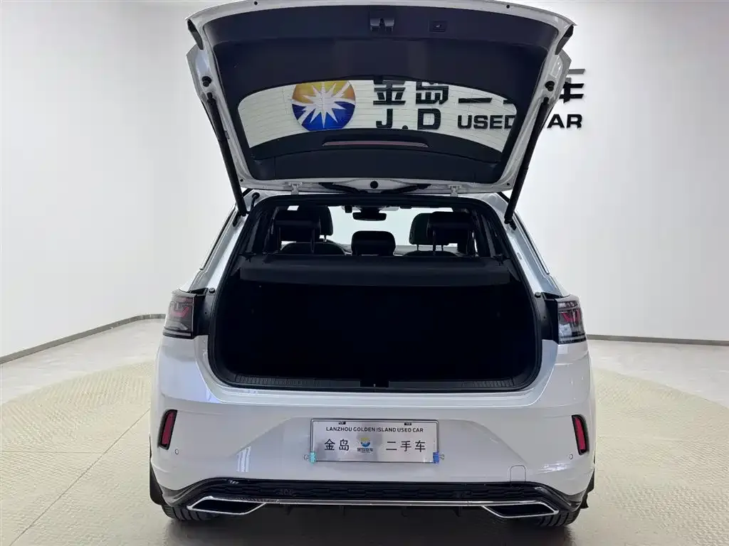 Volkswagen T-Roc 2023 из CN, фото 8