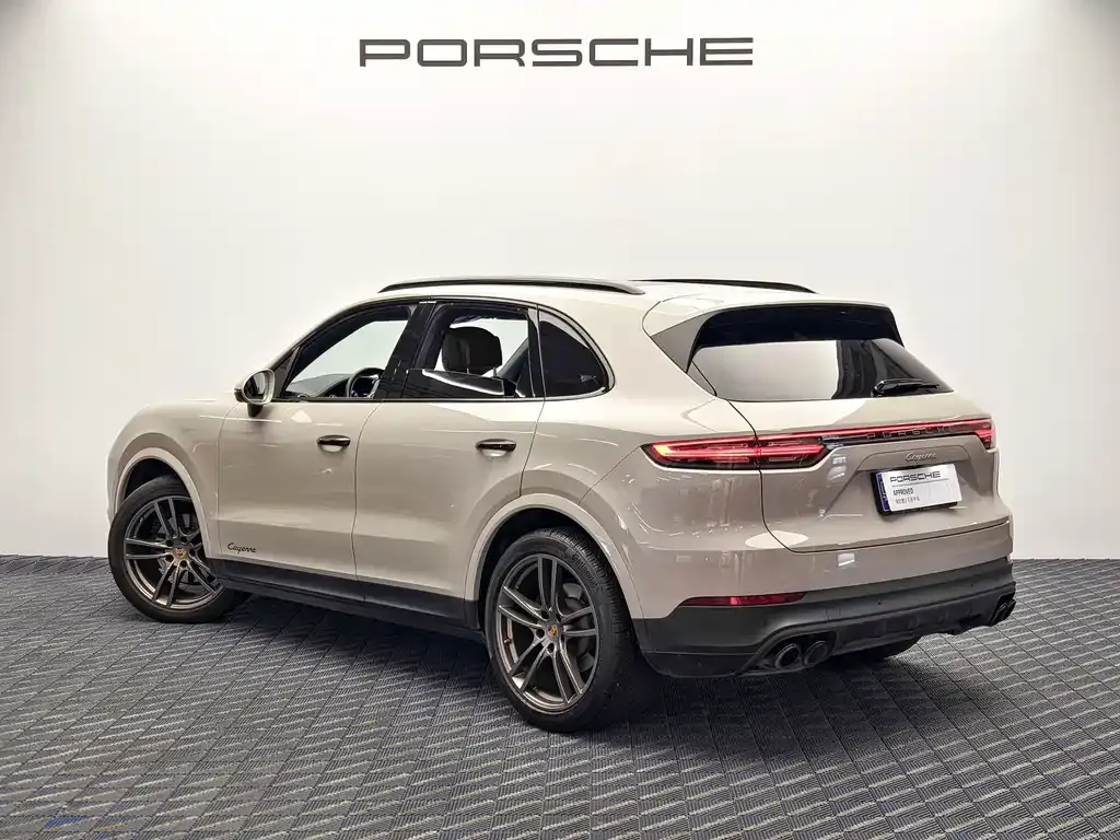 Porsche Cayenne — фото 3