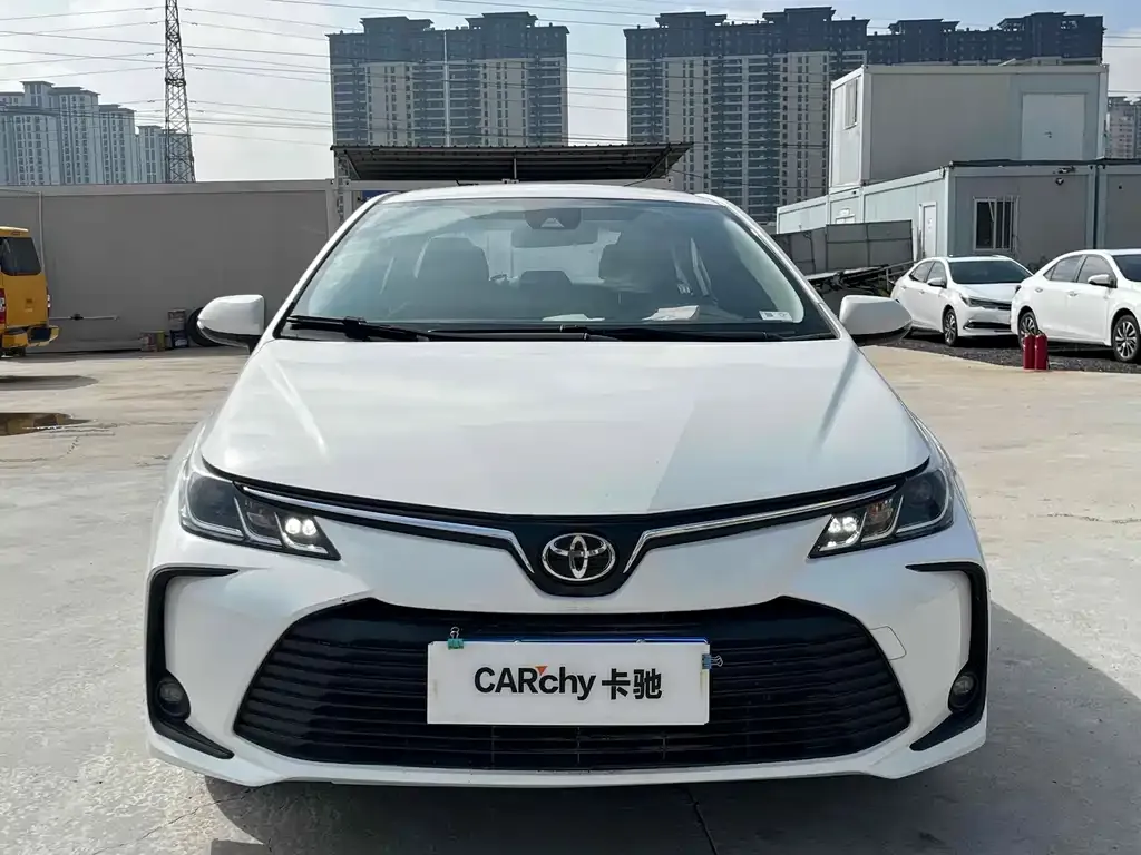 Toyota Corolla 2024 из CN, фото 2
