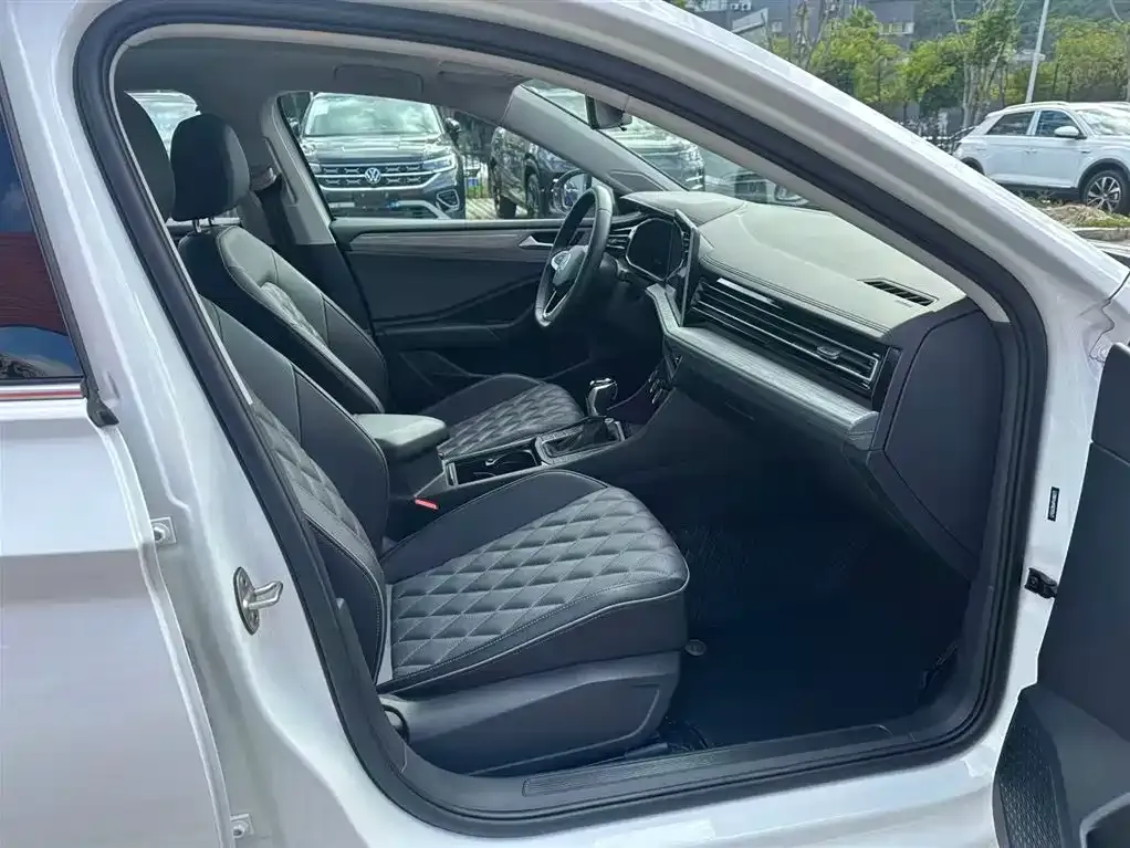 Volkswagen Sagitar 2023 из CN, фото 6