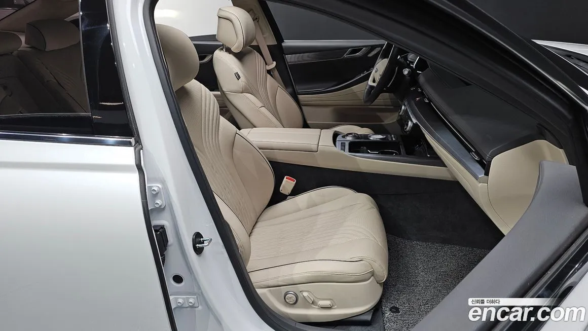 Genesis G80 — фото 10