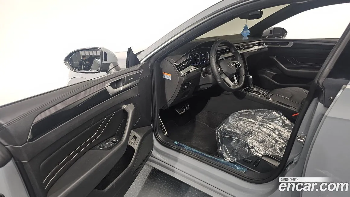 Volkswagen Arteon 2023 из KR, фото 10