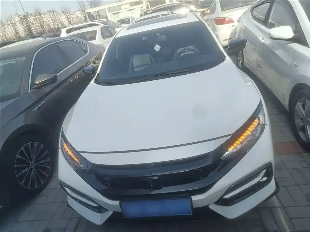 Honda Civic 2022 из CN, фото 3