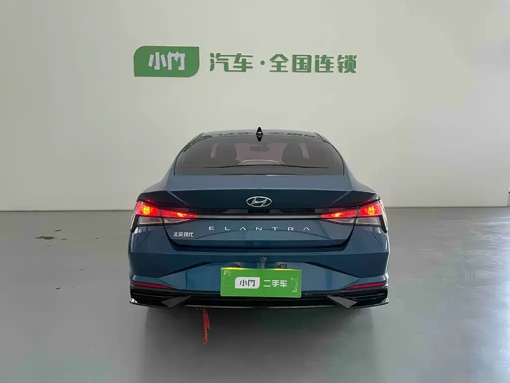 Hyundai Elantra — фото 4