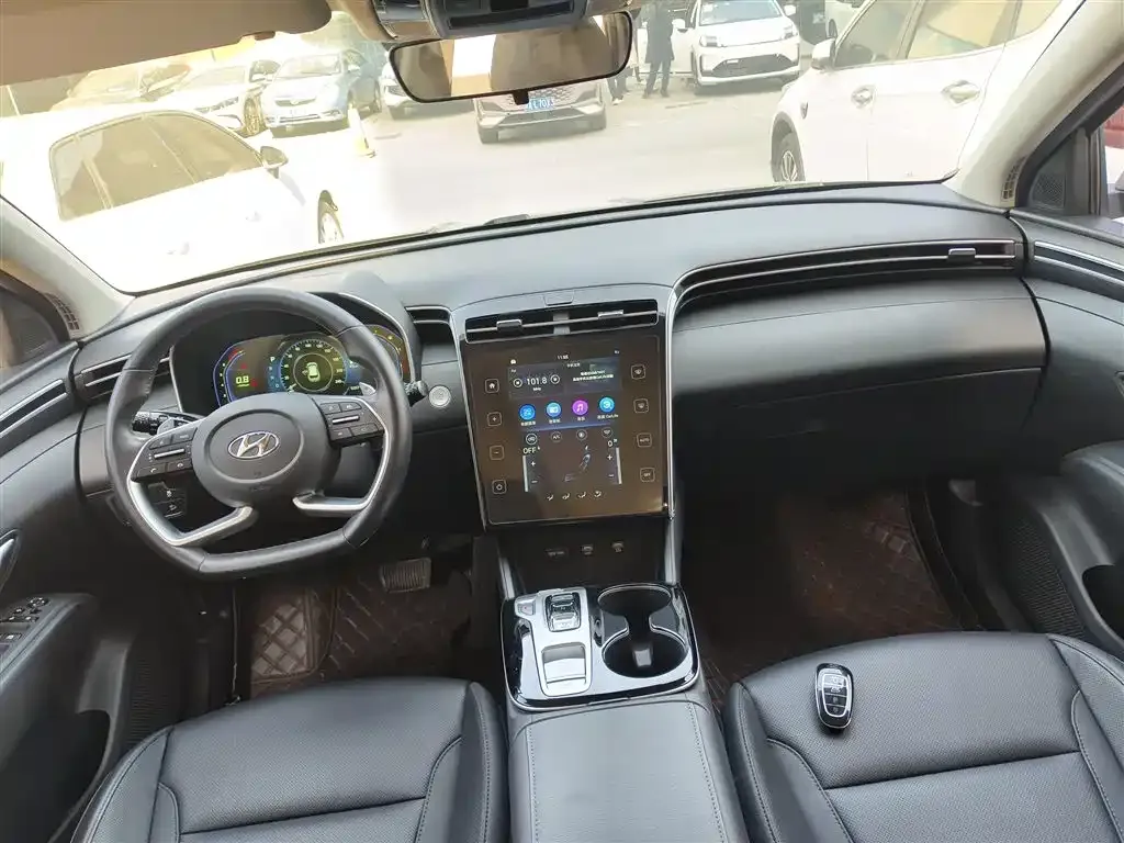 Hyundai Tucson 2022 из CN, фото 10