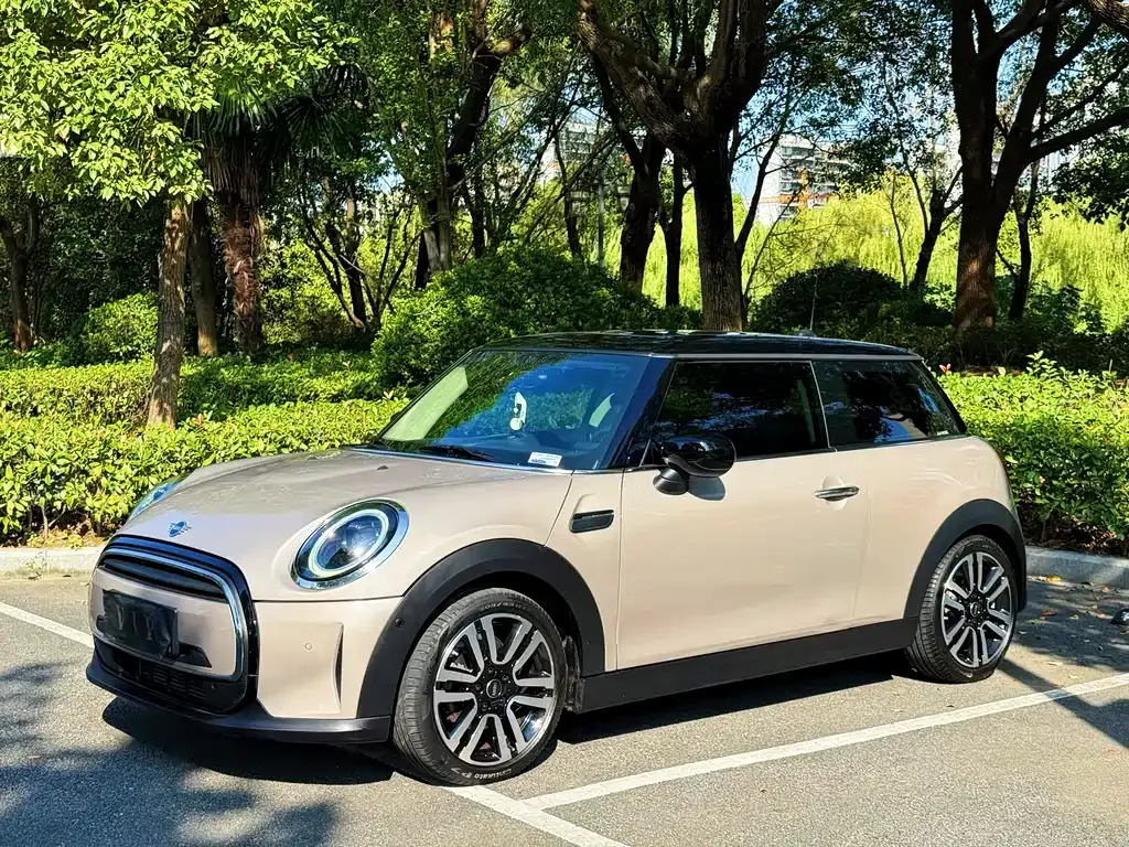 MINI Cooper (3-door) 2021 из CN, фото 2