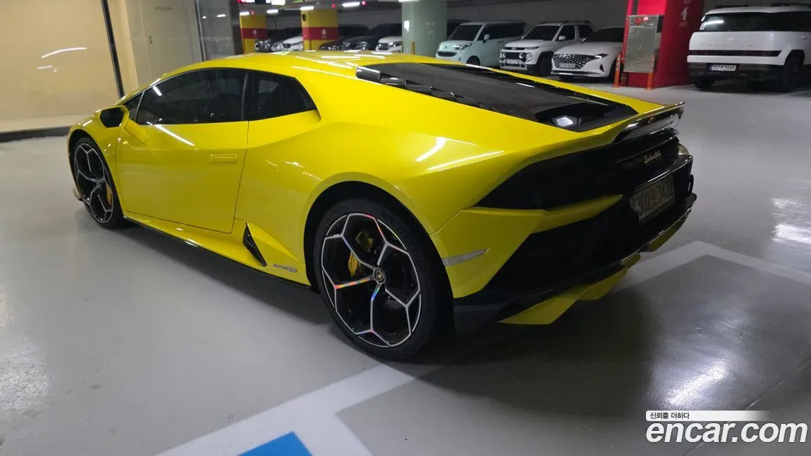 Lamborghini Huracan 2022 из KR, фото 3