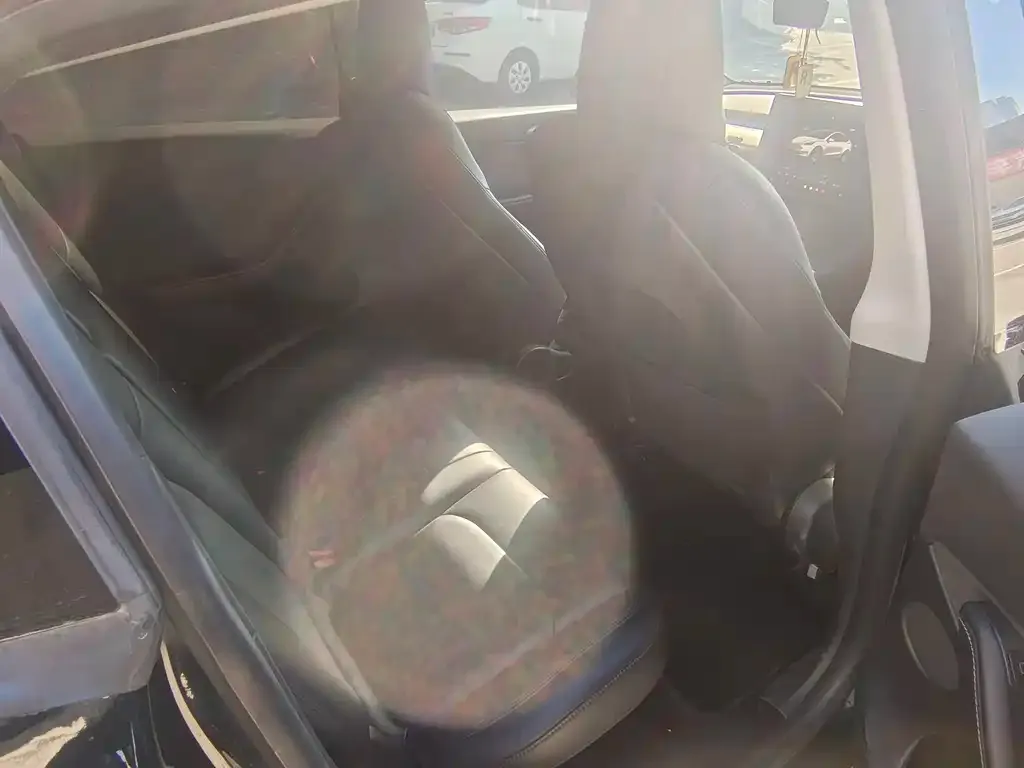Tesla Model Y 2022 из CN, фото 10
