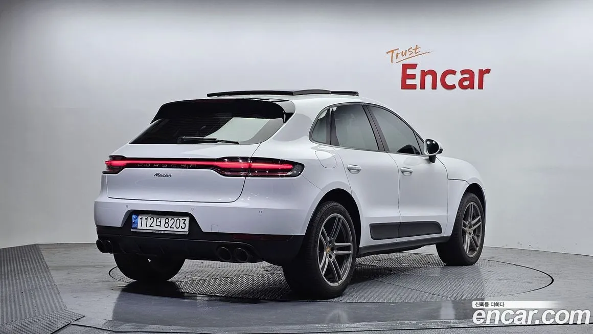 Porsche Macan 2021 из KR, фото 2