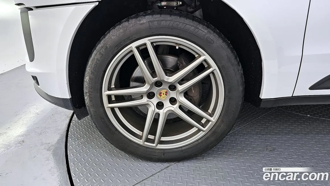 Porsche Macan 2021 из KR, фото 5