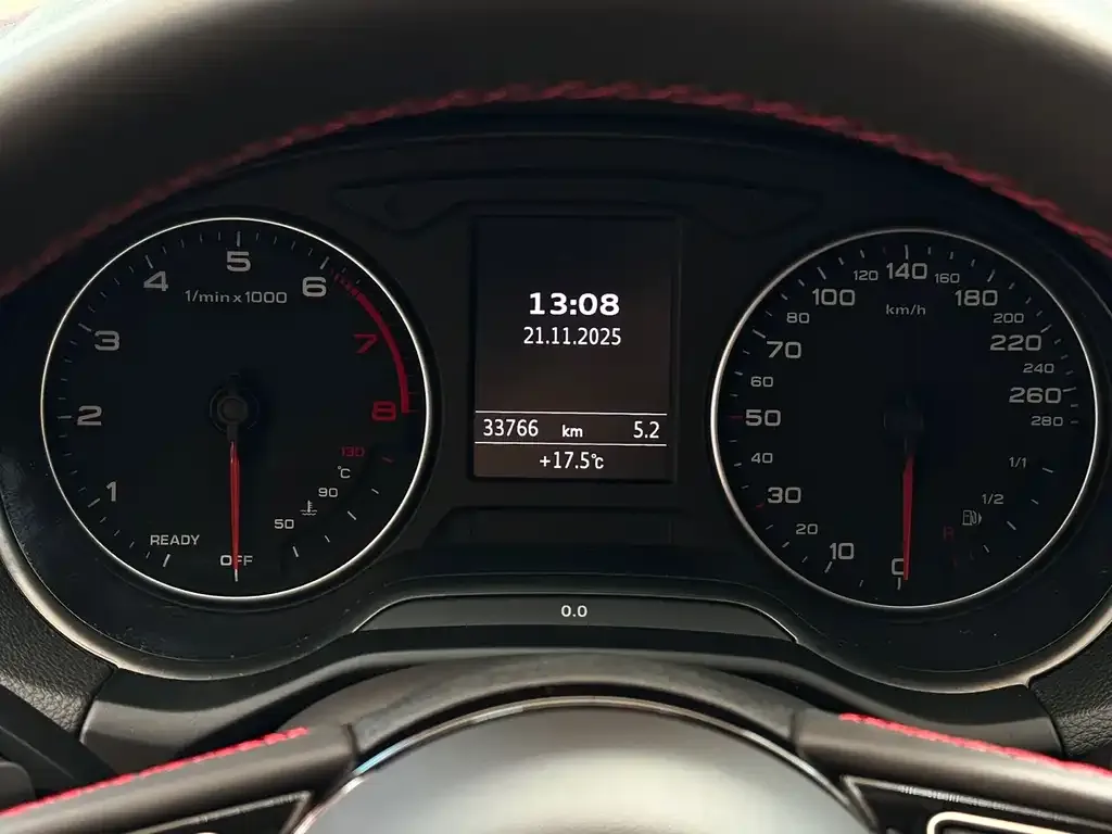 Audi Q2L 2023 из CN, фото 8