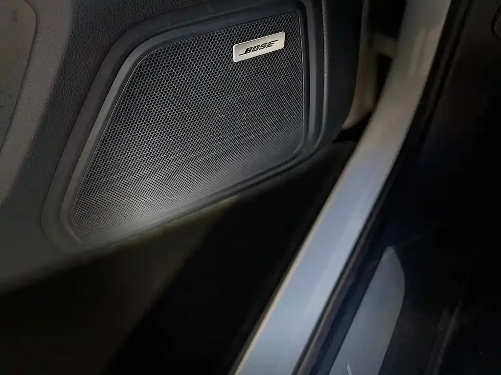 Porsche Macan 2023 из CN, фото 10