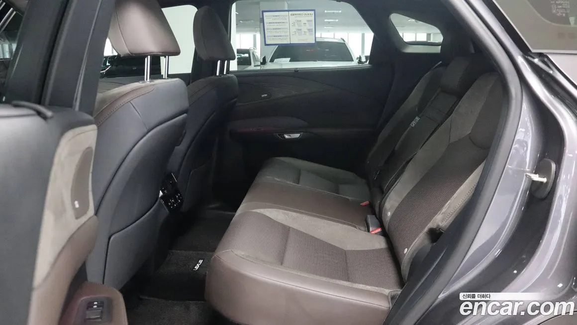 Lexus RX 2025 из KR, фото 10