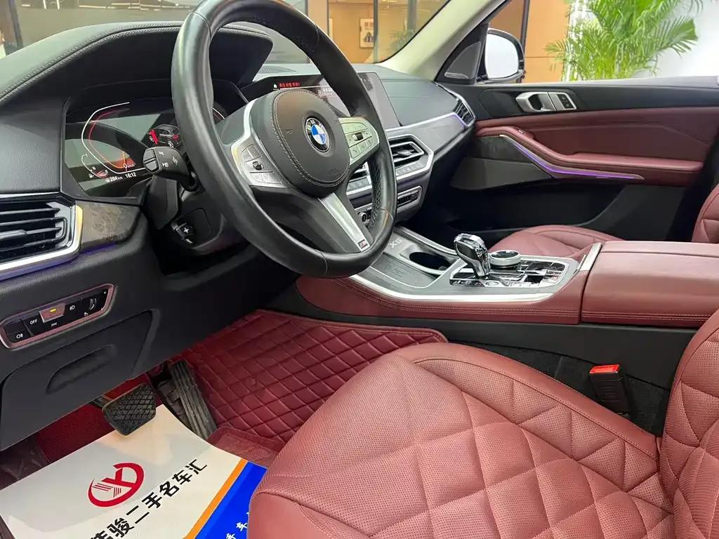 BMW X5 — фото 8