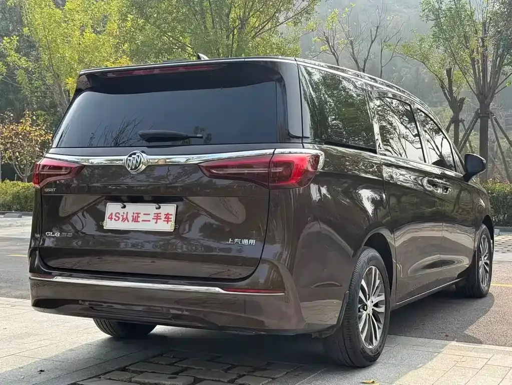 Buick GL8 2021 из CN, фото 8