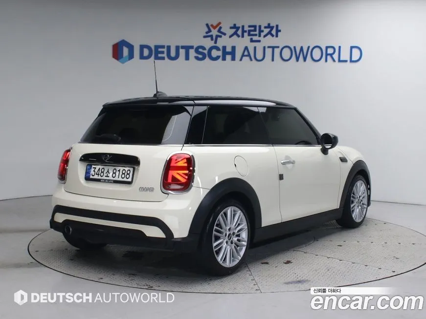 Mini Cooper 2022 из KR, фото 2