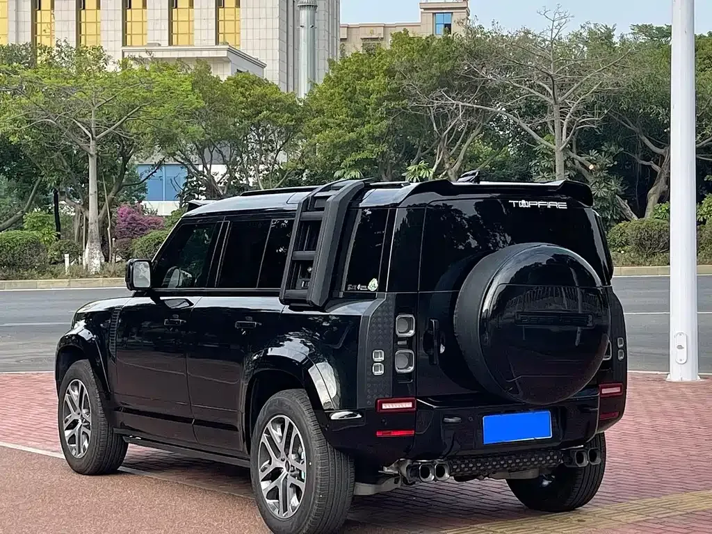 Land Rover Defender — фото 8